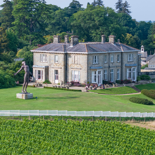 Celebrate the Arrival of Leonardslee Sparkling Wines!