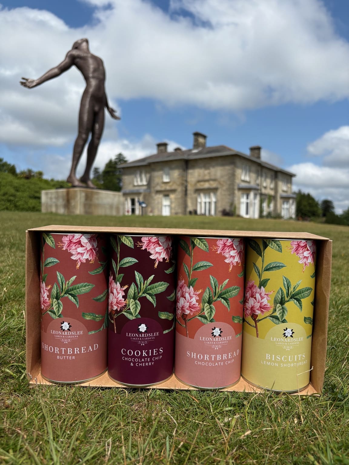 Leonardslee Luxury Biscuit Tin Set